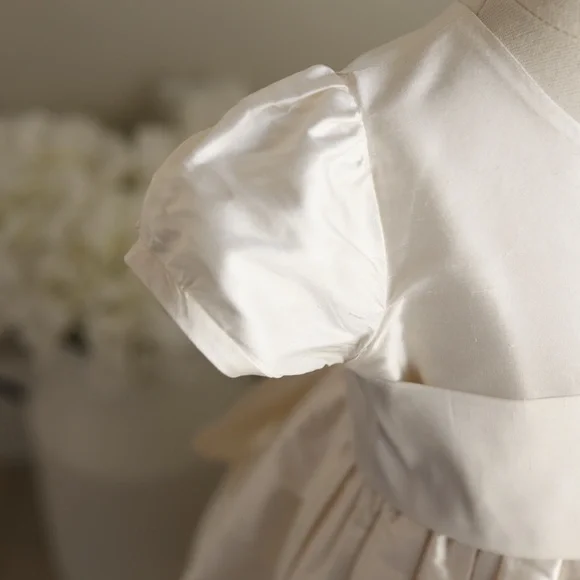 Ivory Flower Girl Dress 24 Months Designer Flower Girl Special Occasion Like New - Picture 3 of 9